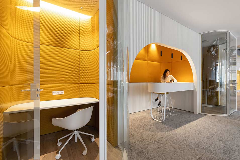Zurich Offices
