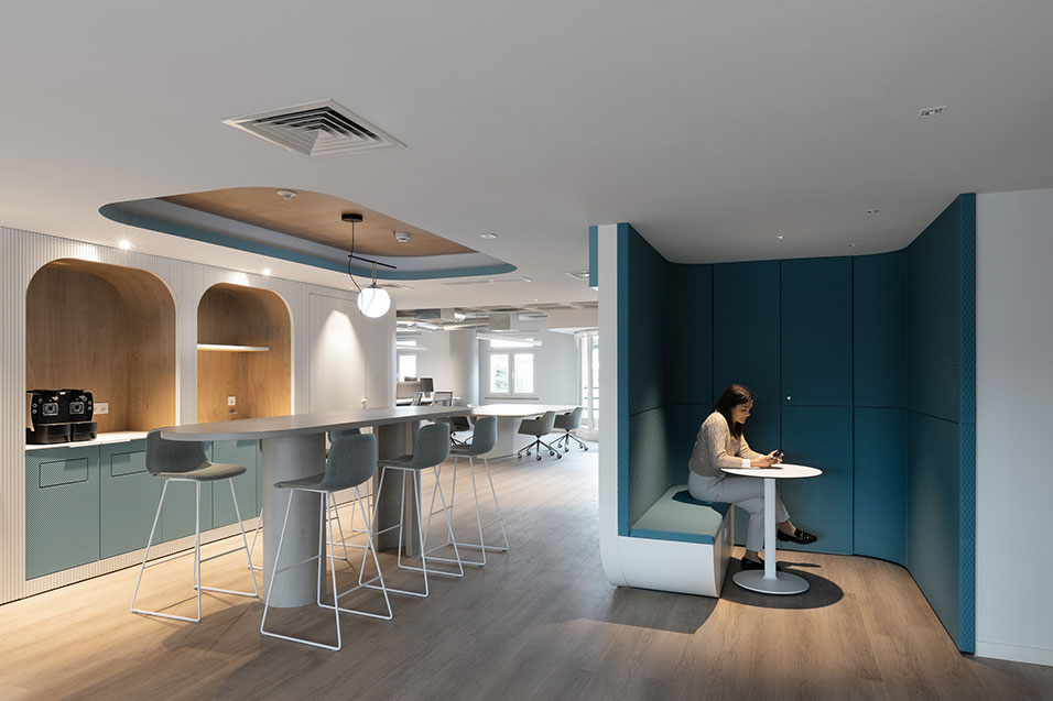 Zurich Offices